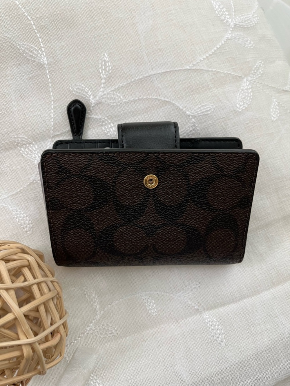 Coach Brown and Black Medium Corner Zip Signature Compact Wallet - Picture 3 of 6